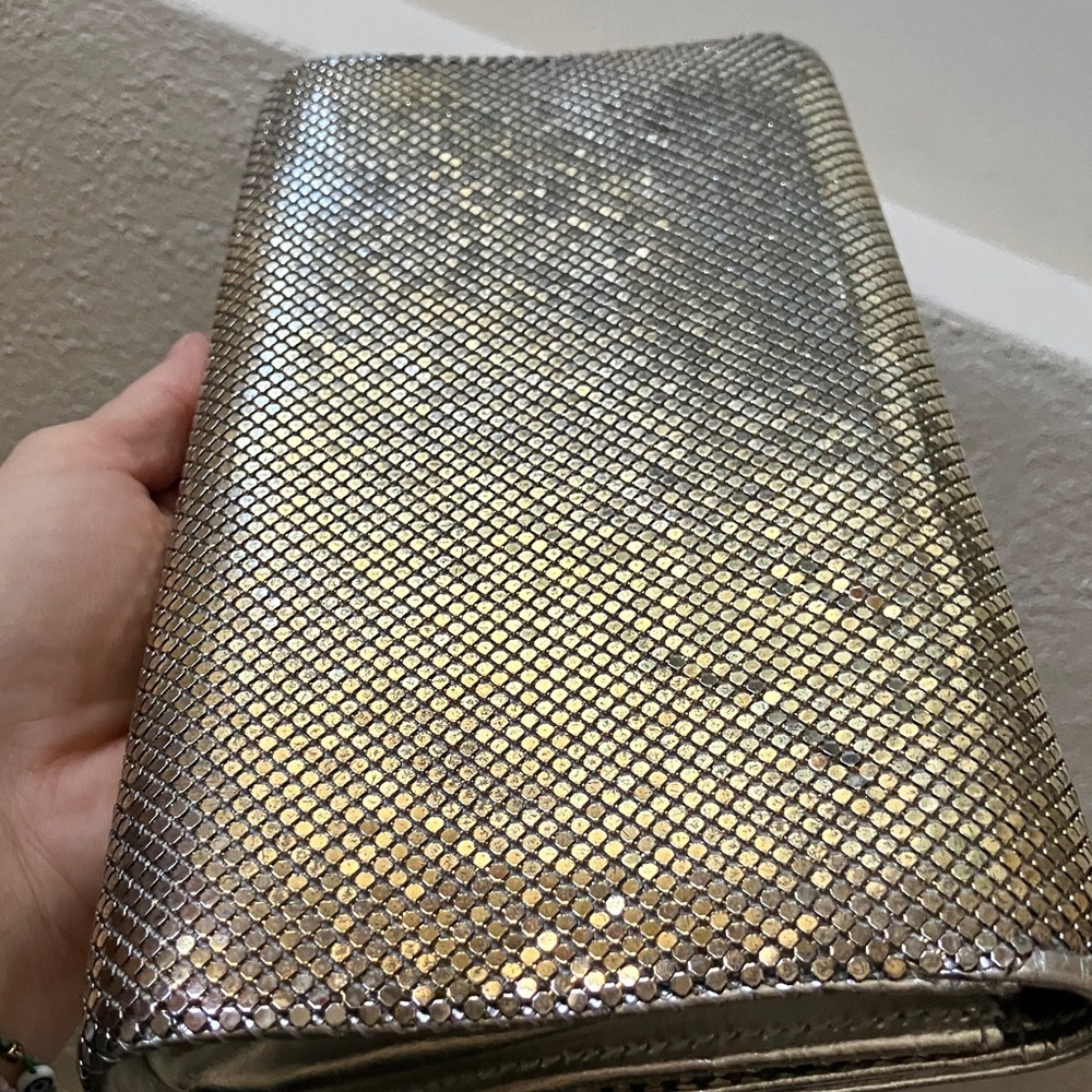 Whiting & Davis Silver Mesh Chain Clutch - Silver - Picture 12 of 14